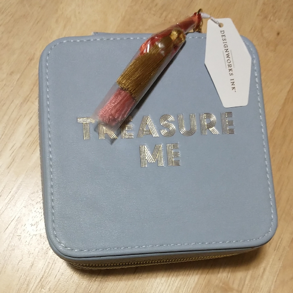 DesignWorks Ink Light Blue Jewelry Zip Case with Gold Lettering